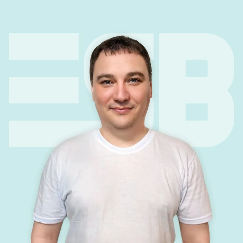 Максим Дворянинов — региональный менеджер ESB